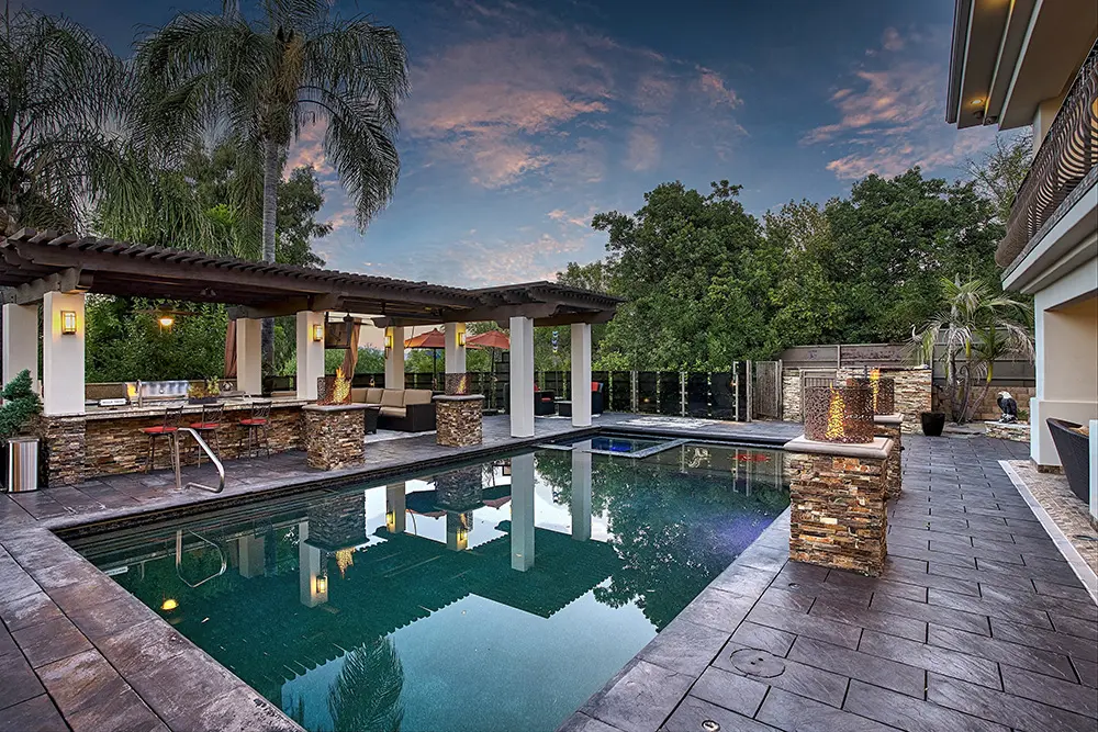 4760-Corbin-Ave-Twilight~05